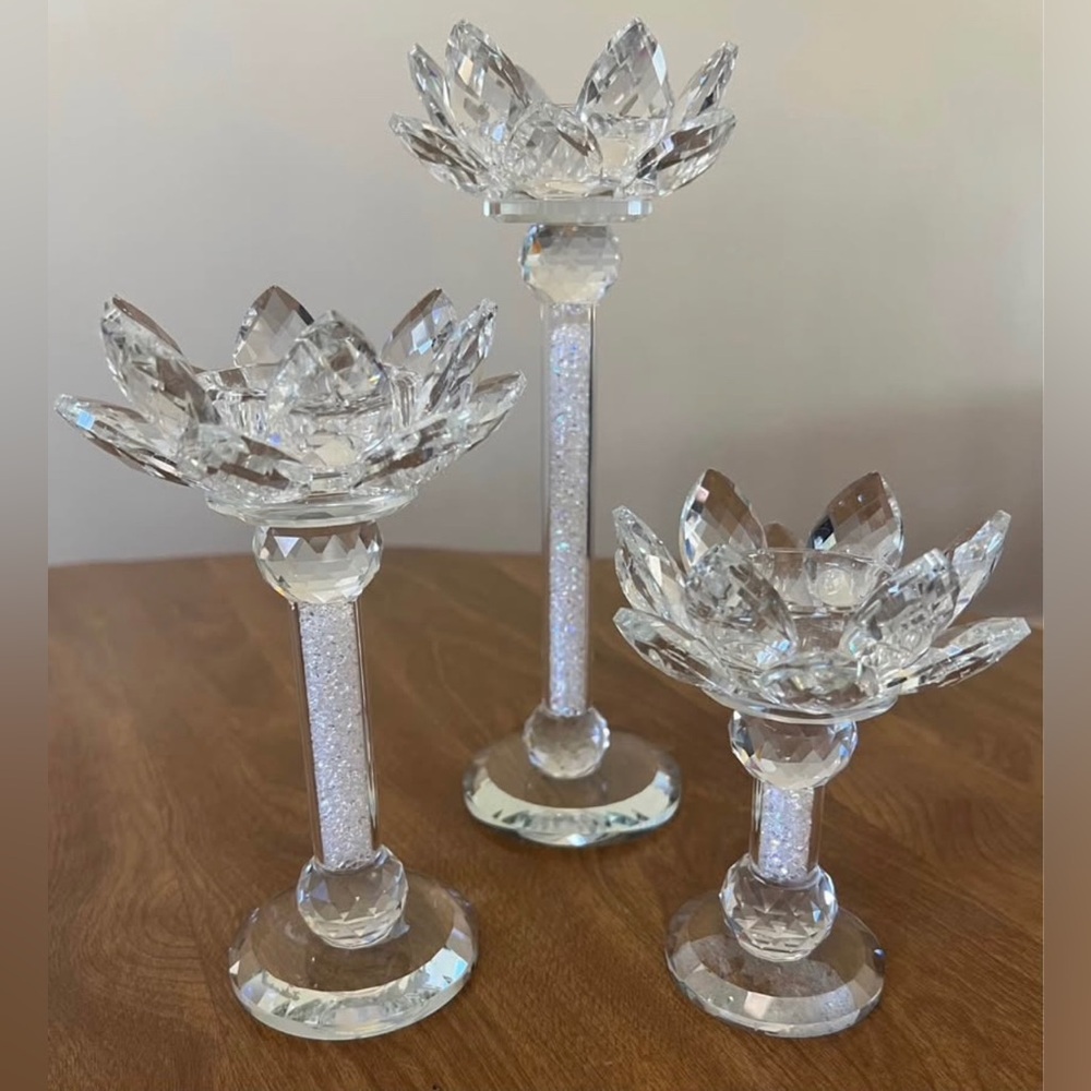 Lotus Crystal Tea Light Pillars